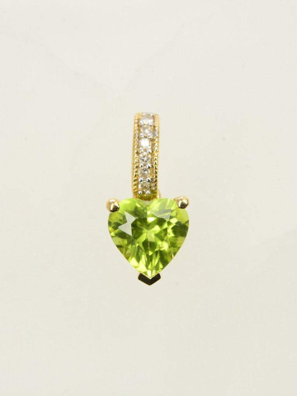 10K Green Heart w/diamonds Pendant